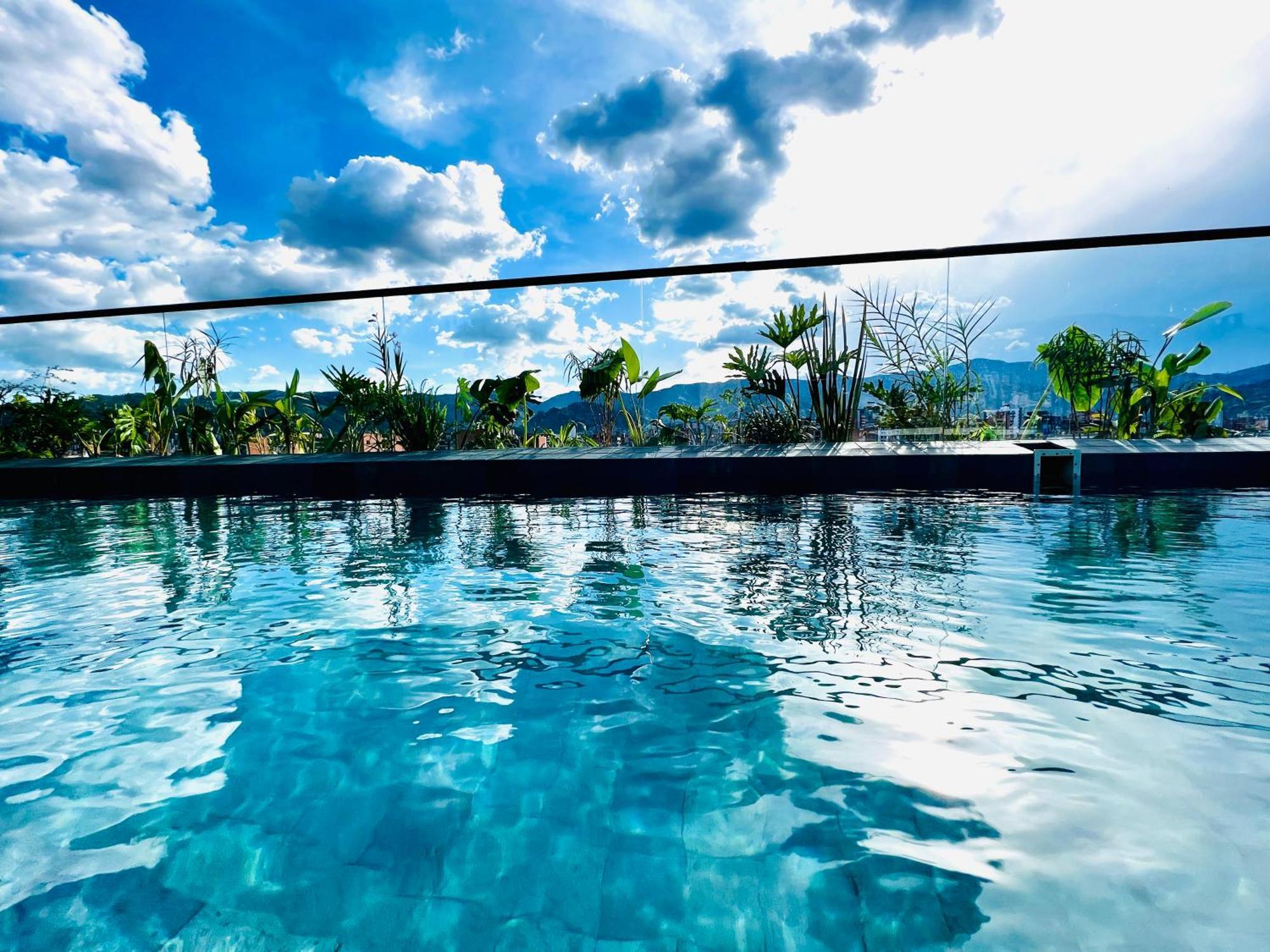 Los Patios Cool Living Medellín Dış mekan fotoğraf