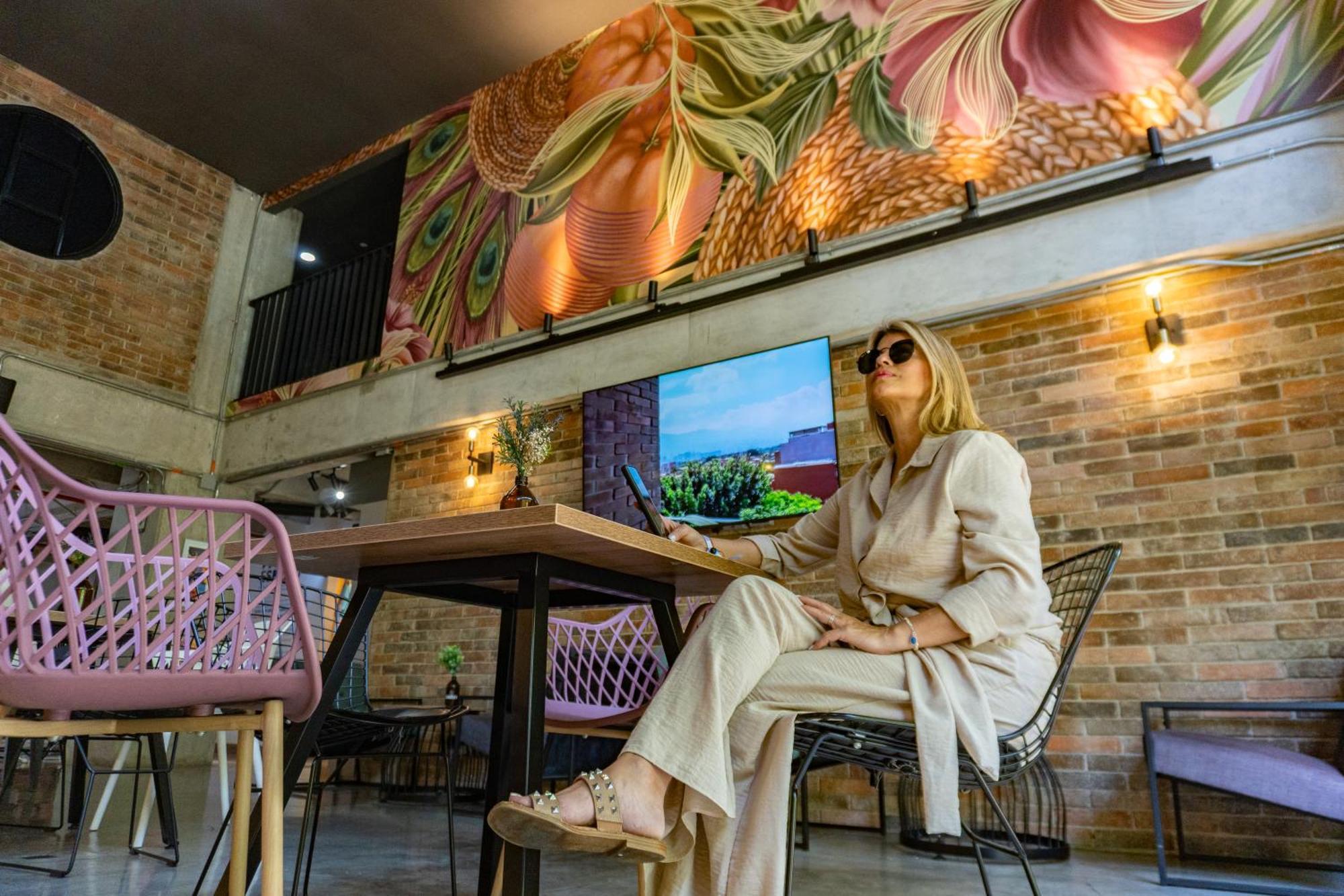 Los Patios Cool Living Medellín Dış mekan fotoğraf